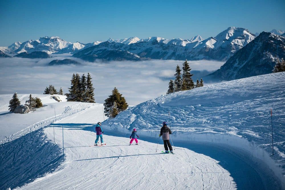 Stations de ski proches de Chambéry, vue montagne enneigée