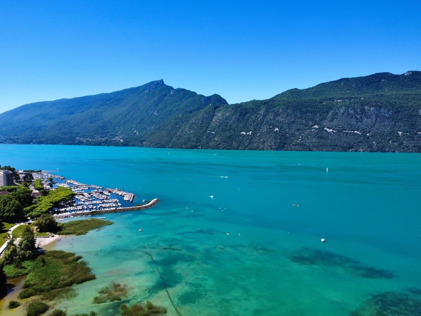 Le lac du Bourget près de Chambéry